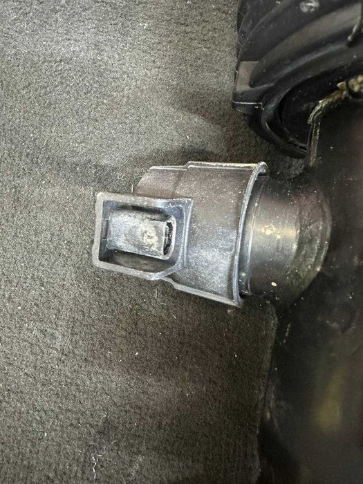 Perna BMW X7 g07 stanga față