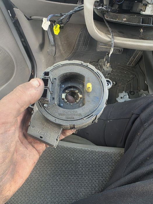 Лентов кабел за Chrysler Voyager 2005 година
