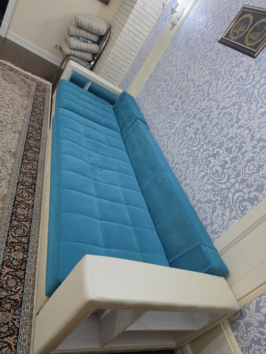 Срочно продается диван б/у
