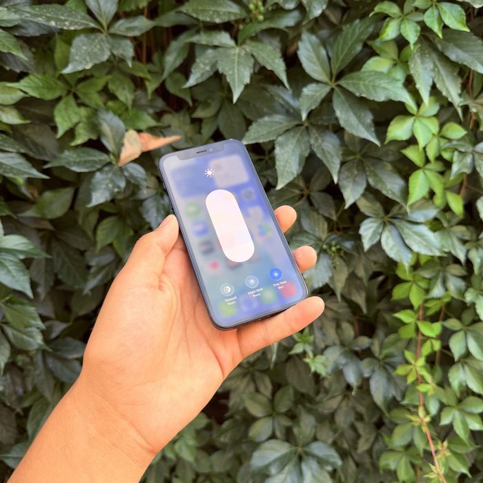 iPhone 12 mini sotiladi