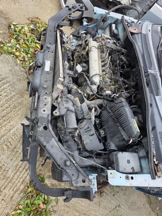 Trager usa oglinda haion cutie injector Hyundai Getz 1.5d Piese