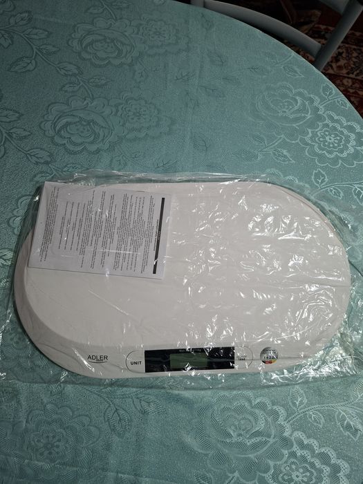 Vând cântar bebeluși nou