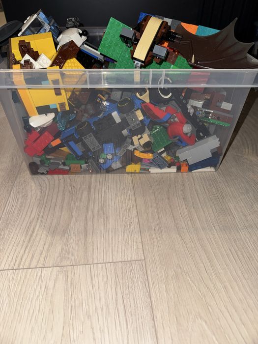 Lego колекция (части) лего; конструктор ЛЕГО фигурки