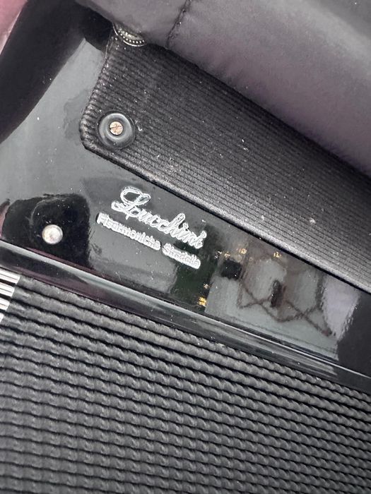 Acordeon lucchini 2+2