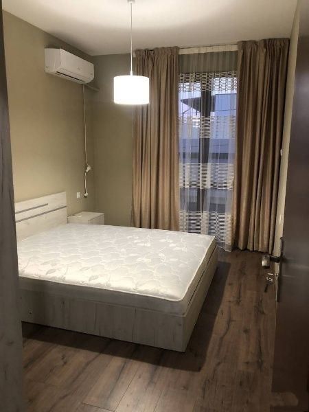 Двустаен обзаведен апартамент под наем в кв. Хаджи Димитър