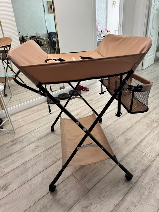 Пеленальный столик