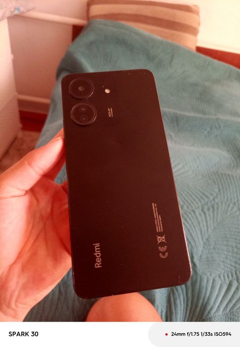 Продаётся отличный телефон redmi 13c