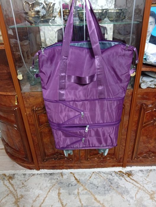 Продам сумка с колёсам.