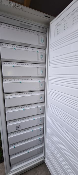 Фризер Liebherr 2 метра 10+1 чекмеджета