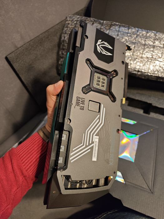 Placa nVidia RTX 3090 ZOTAC AMP HOLOBLACK EXTREME 24GB 384-bit
