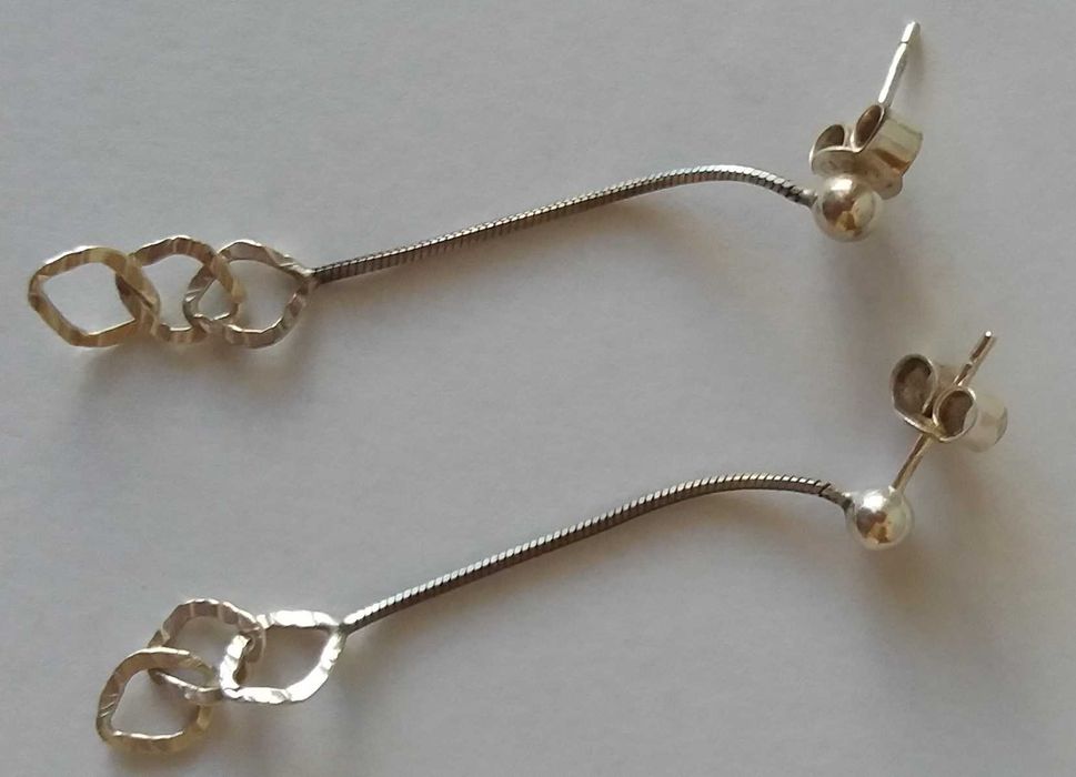 Сребърни обеци с кристали