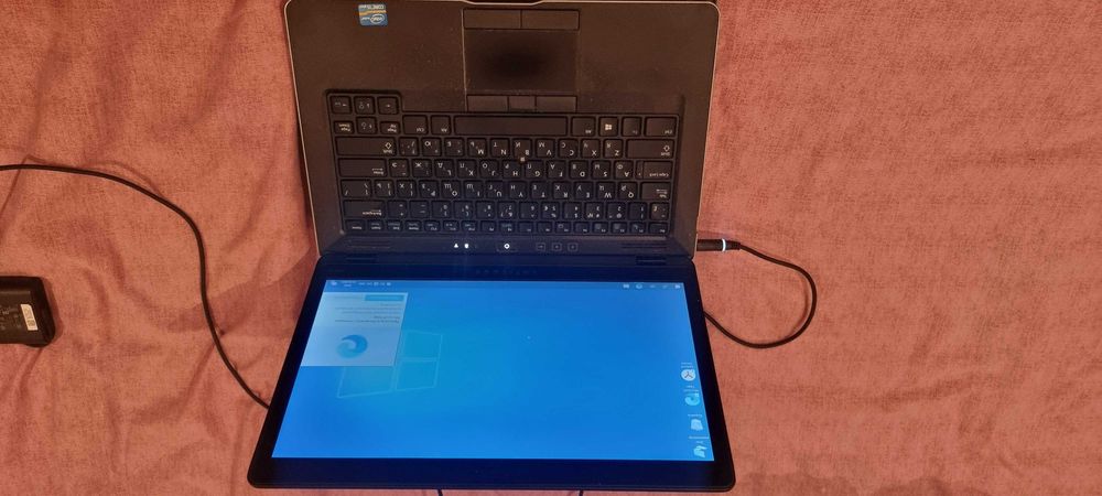 Ноутбук DELL latitude