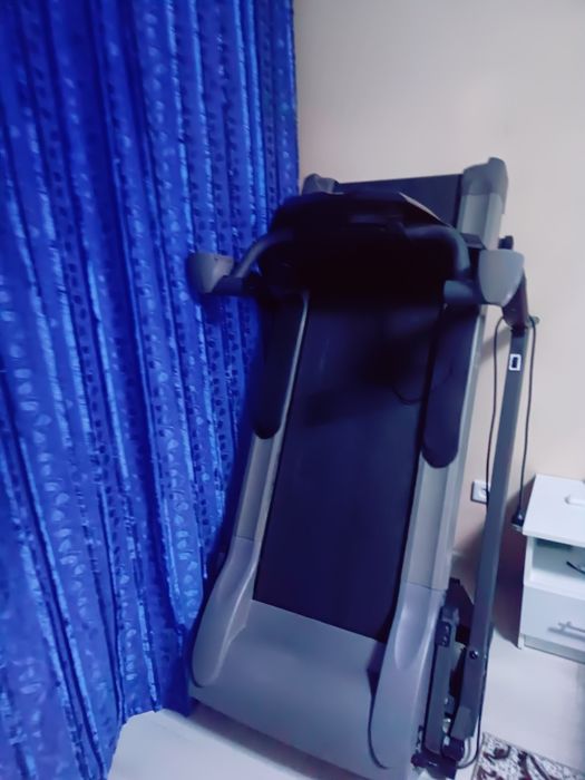 Беговая дорожка ,тренажер