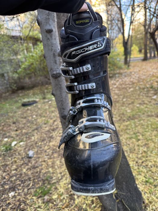 Fischer Viron Ски ботуши 29.5СМ/45EUR