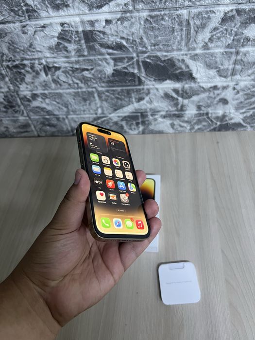 Продам Айфон 14про iphone 14 pro