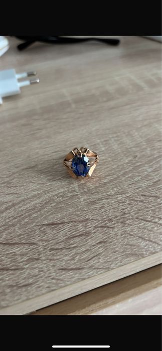 Продается золотое кольцо