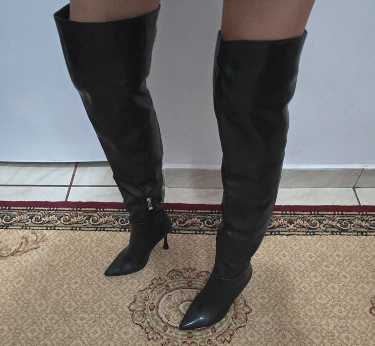 Cizme cu toc stiletto