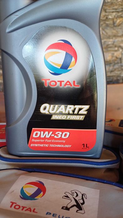 Двигателно масло Total 0W-30