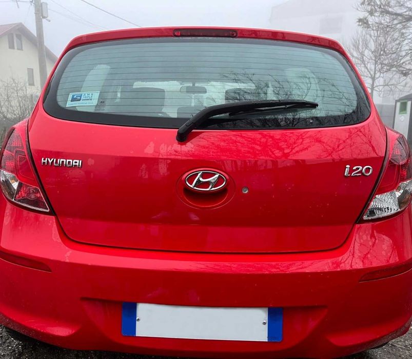 Vand Hyundai i20 2012
