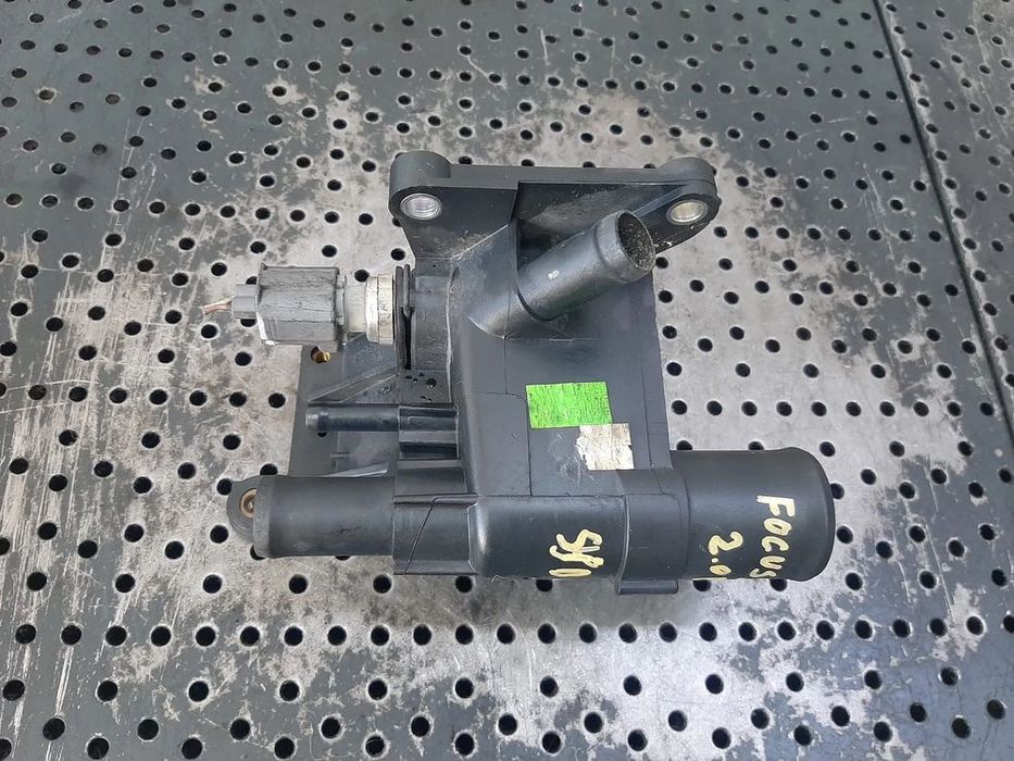 corp carcasa termostat  syda 2.0b ford focus 2  6g9g-8k556-aa