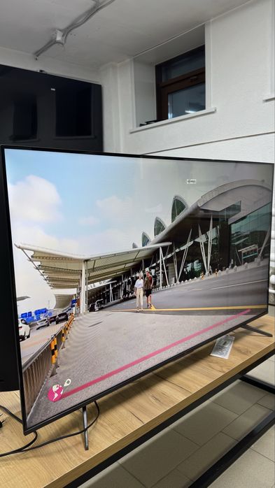 Телевизор TCL 55C655