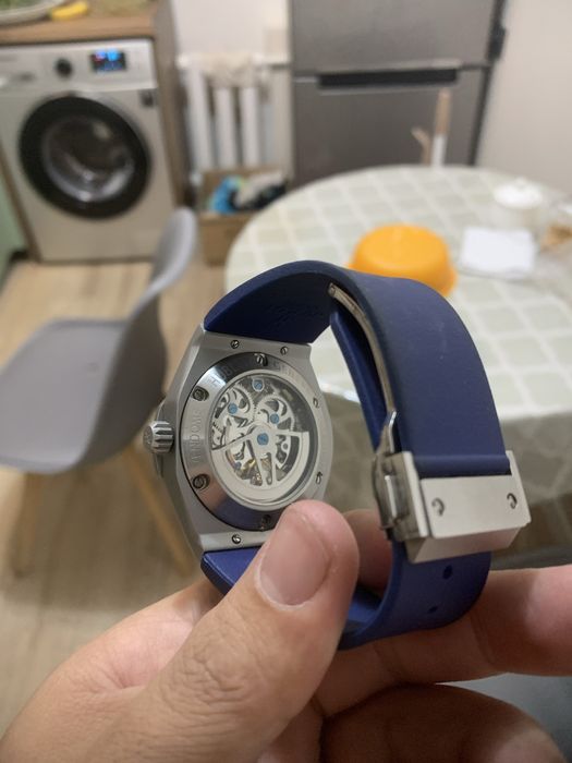 Часы hublot vendome