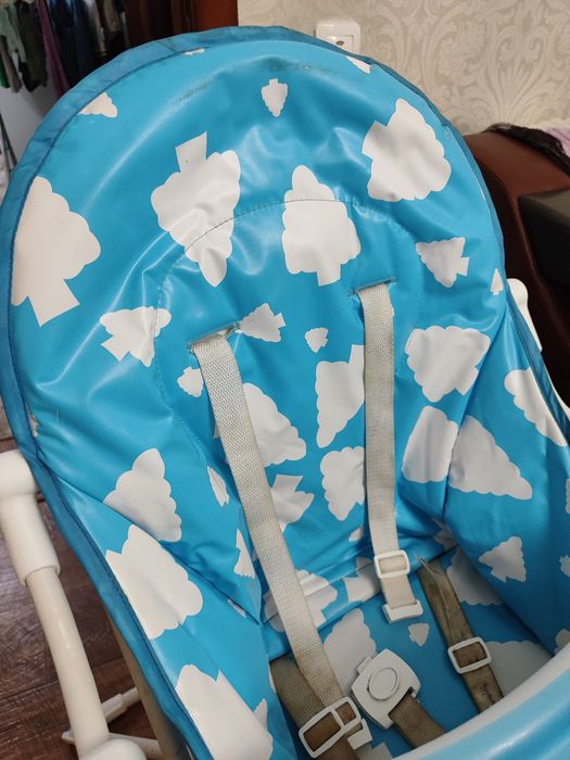 Детский стул для кормления