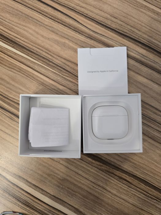 Airpods 4 без ANC (б/у)