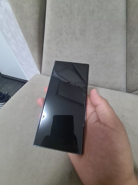 Срочно продам S23ULTRA