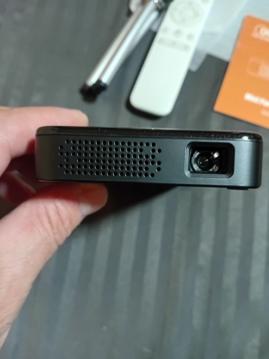 Mini Portable Projector DLP.  Verificare acasa