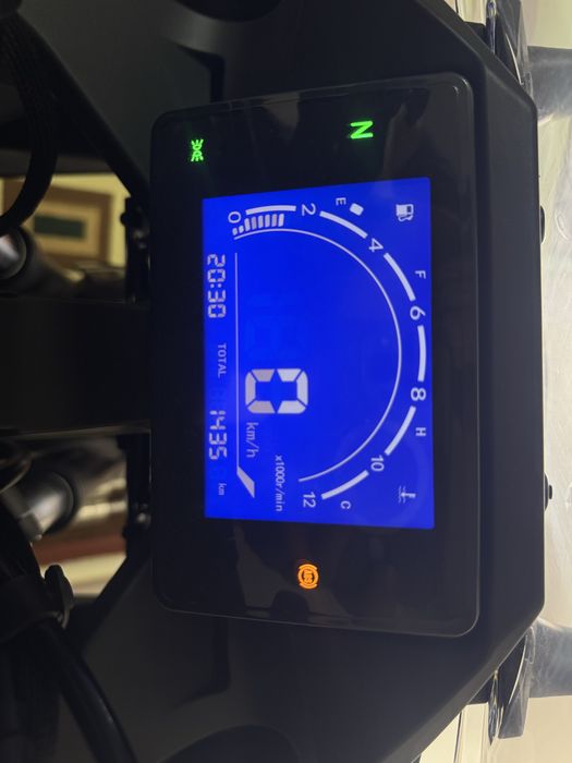 Cfmoto 250SR lite arginal sotiladi 2025 yil prabek 1400km holati ideal