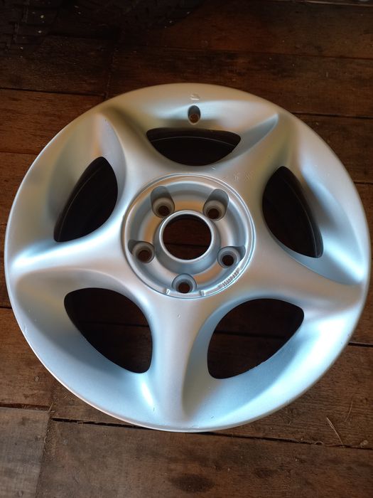 Диски 5x112 R15.