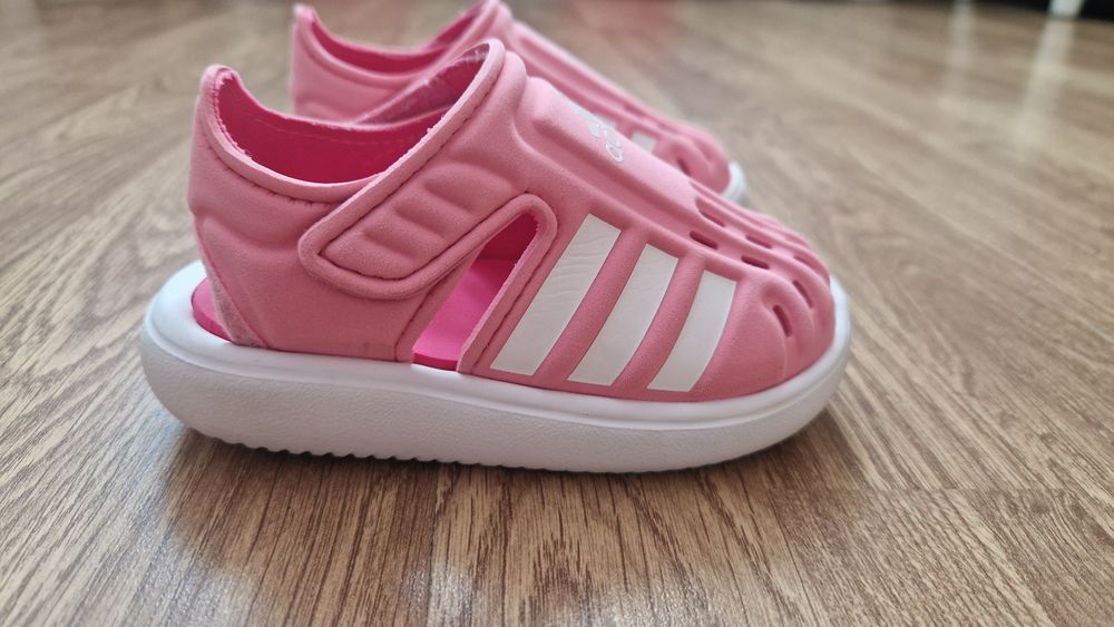 Сандали Adidas 22 номер