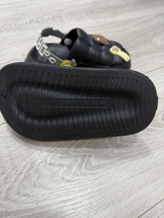 Детские сланцы-кроксы