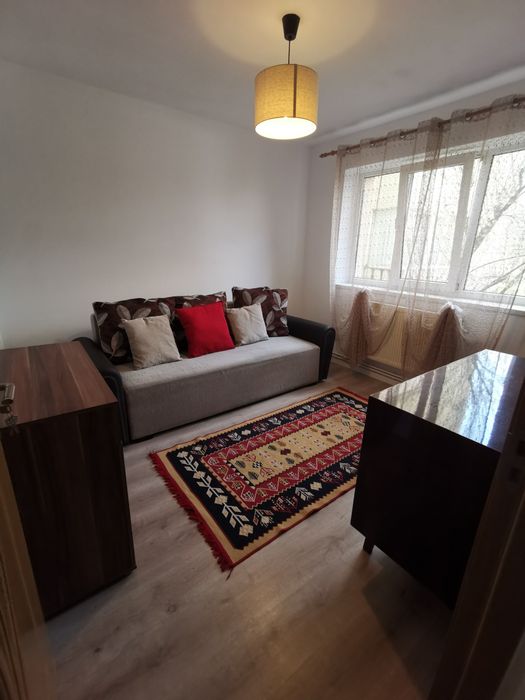 Chirie apartament 3 camere