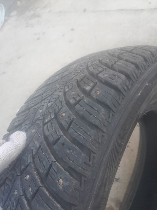 Продам шины зимние