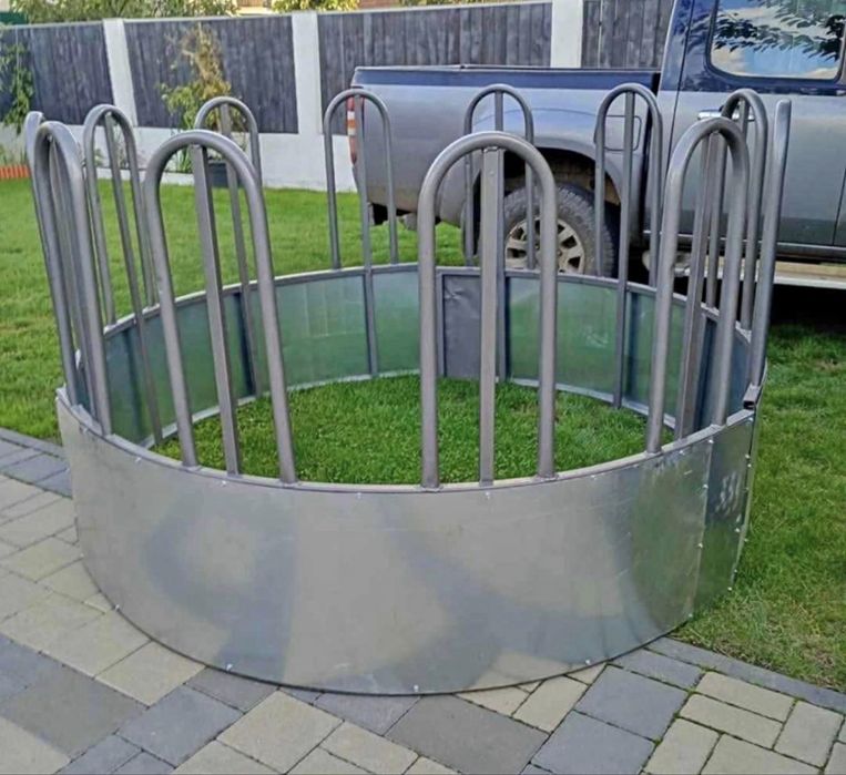 De vanzare iesle pentru vaci si oi