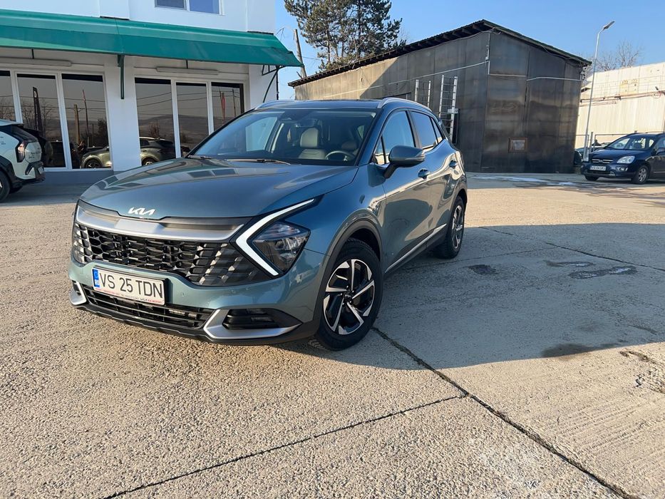 Kia Sportage Kia Sportage 1.6 T-GDI 160 CP Automată 4x4 MHEV Style – MY 2025