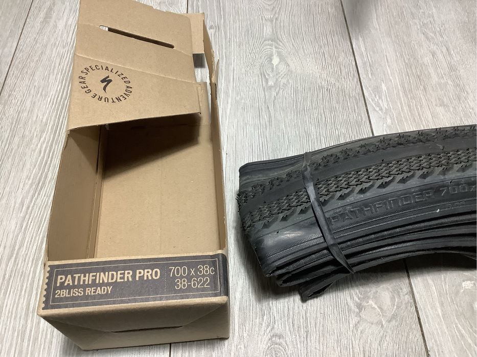 Anvelope tubeless Specialized Pathfinder TLR  Maxxis All Terrane