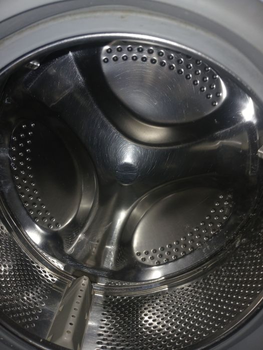 Стиральная машина. Индезит срочно продаю.