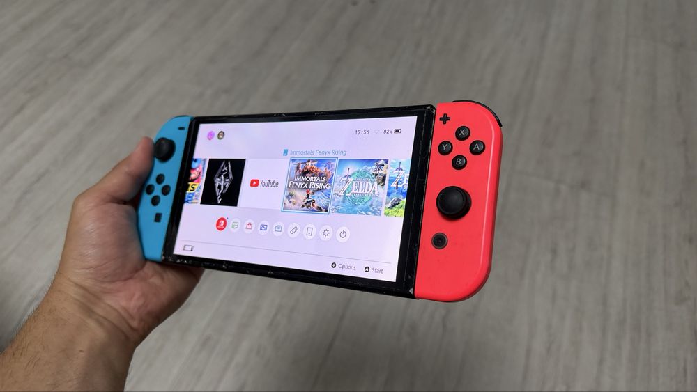 Nintendo Switch OLED-Perfect Functionala-Urme de Uzura-OK