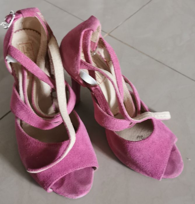 Pantofi de dans  piele 38