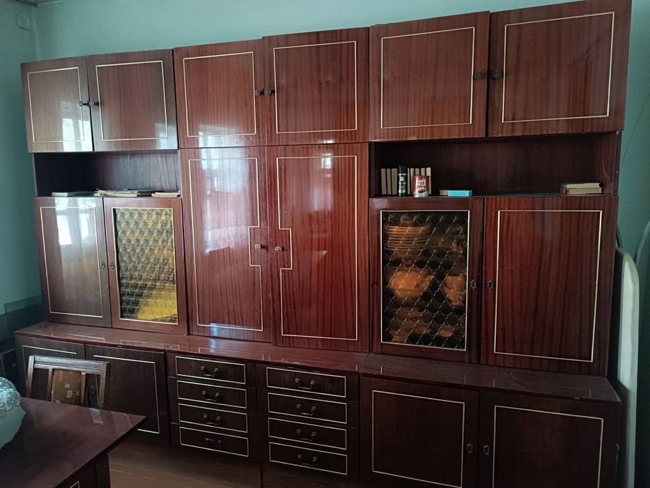 Мебель б. У, ковры, стулья, и прочее