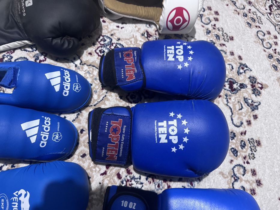 Боксёрские перчатки за всё 16 000.