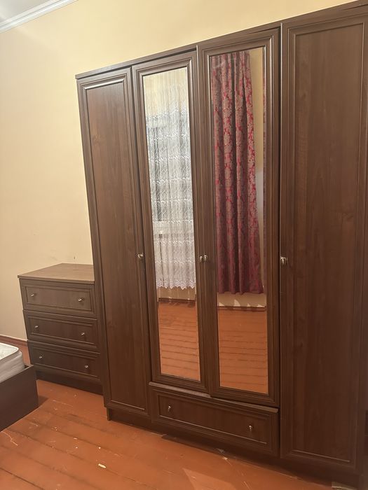 Спальный гарнитур