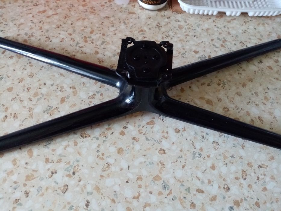 Подставка  для телевизора