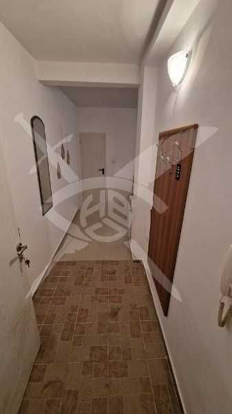 Продава се Двустаен апартамент в к.к. Слънчев бряг - 57 кв.м за 1329 €/кв.м - Снимка #3