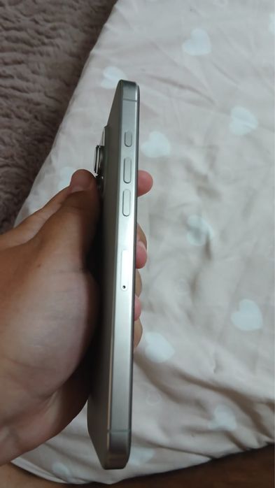 Vand iphone 16 pro max doar in Giurgiu