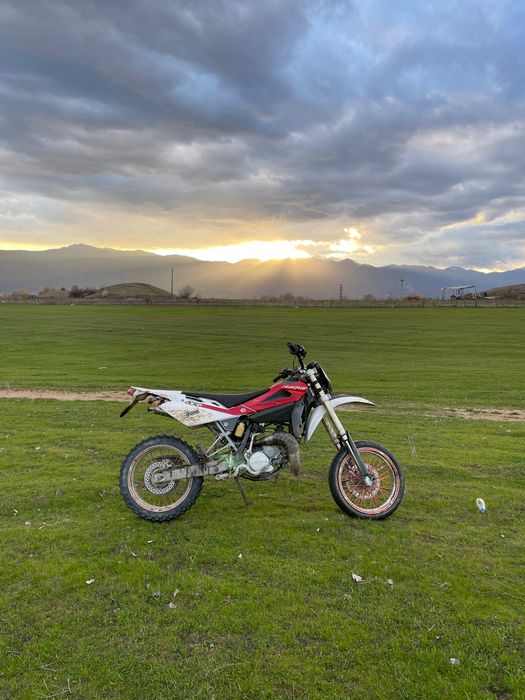 Husqvarna sm125cc