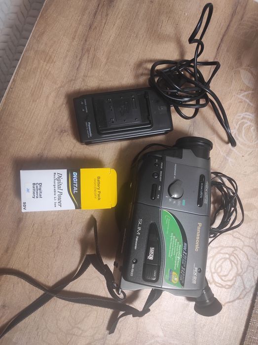 Видеокамера Панасоник